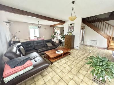 Maison traditionnelle - 101 m² - 5 pièces