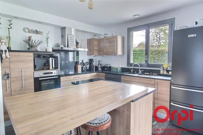 Maison - 145 m² - 7 pièces