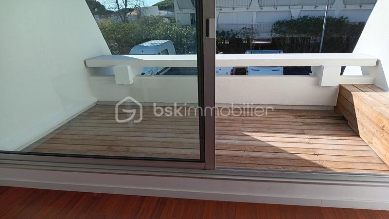 Studio - 27 m² - 1 pièce