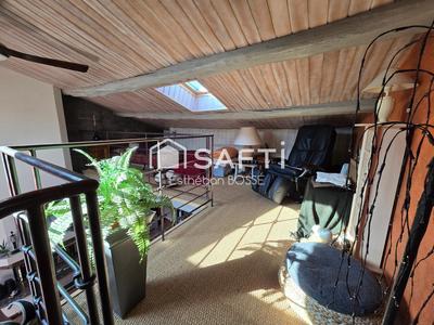 Maison - 137 m² - 5 pièces