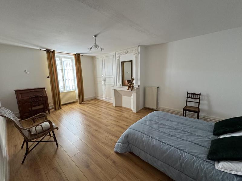 Maison - 134 m² - 7 pièces