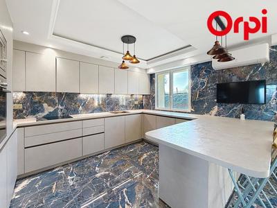 Maison - 154 m² - 7 pièces