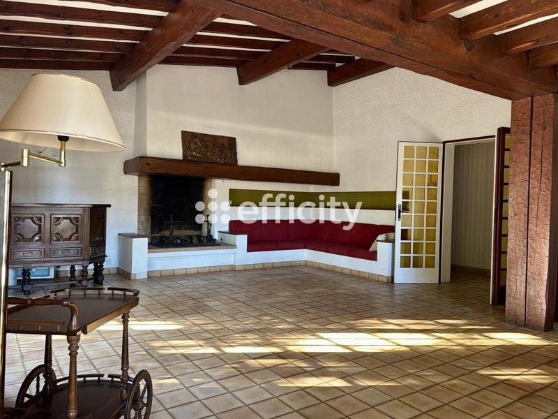 Maison - 183 m² - 5 pièces