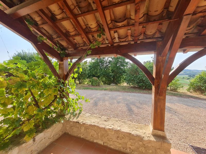 Maison - 230 m² - 6 pièces