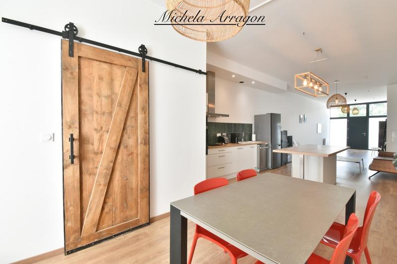 Maison de ville - 170 m² - 4 pièces