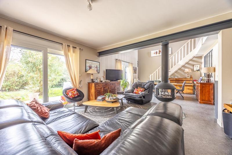 Maison - 150 m² - 5 pièces