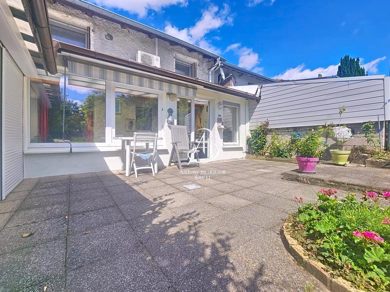 Maison - 104 m² - 5 pièces