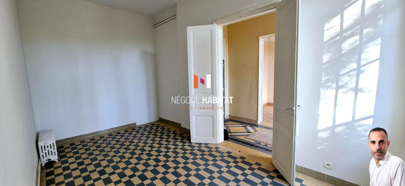 Maison - 188 m² - 7 pièces