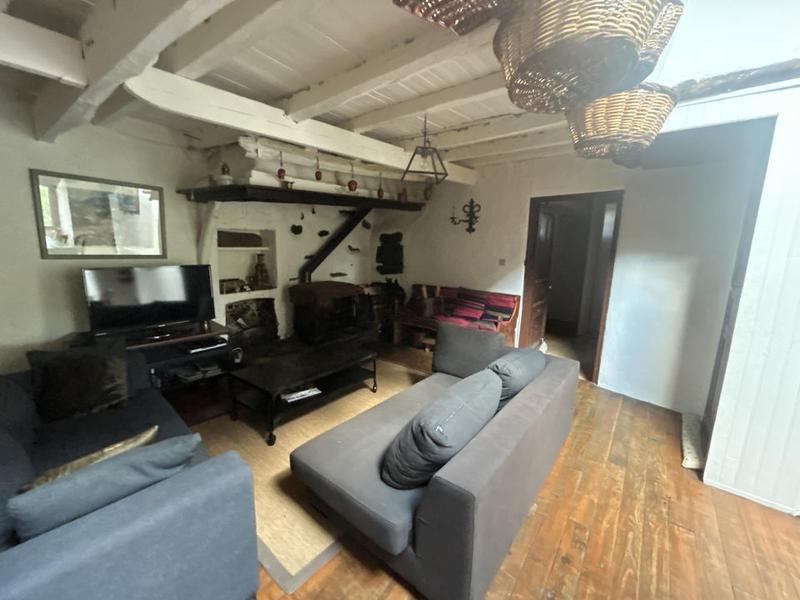 Mas - 200 m² - 8 pièces