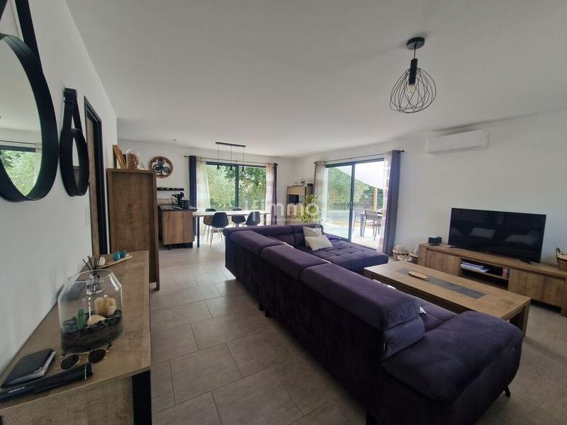 Villa - 100 m² - 4 pièces