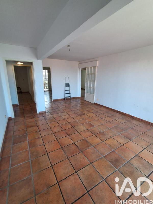Appartement - 90 m² - 5 pièces