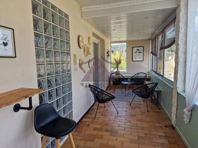 Maison - 166 m² - 10 pièces