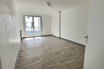 Appartement - 79 m² - 4 pièces