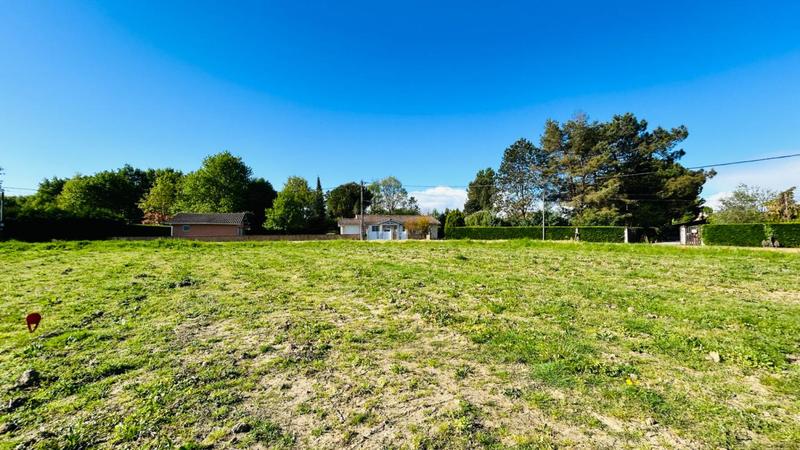 Terrain constructible - 770 m²