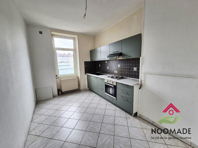 Appartement - 80 m² - 3 pièces