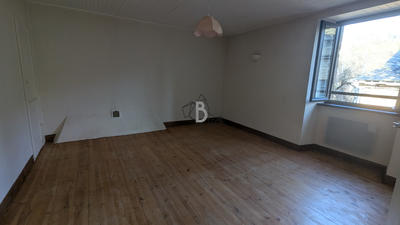 Maison de village - 66 m² - 4 pièces