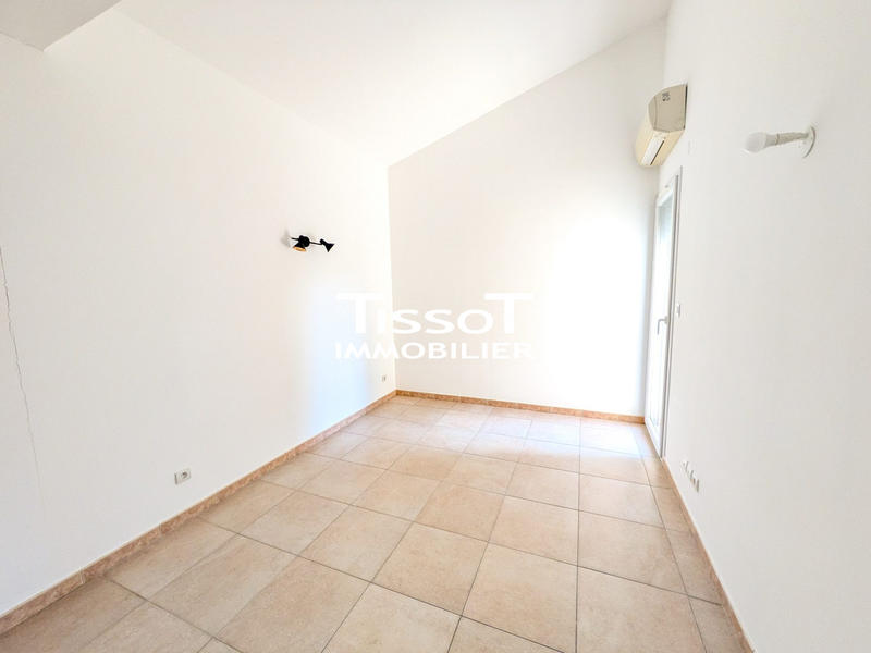 Villa - 137 m² - 5 pièces