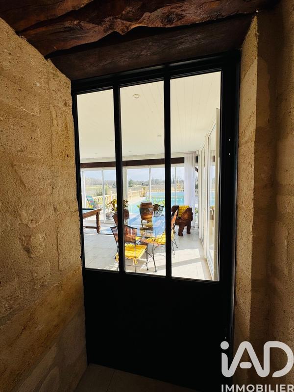 Maison - 211 m² - 7 pièces