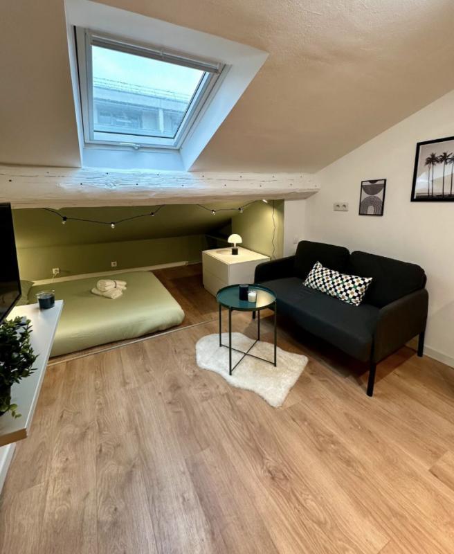 Appartement ancien - 15 m² - 1 pièce