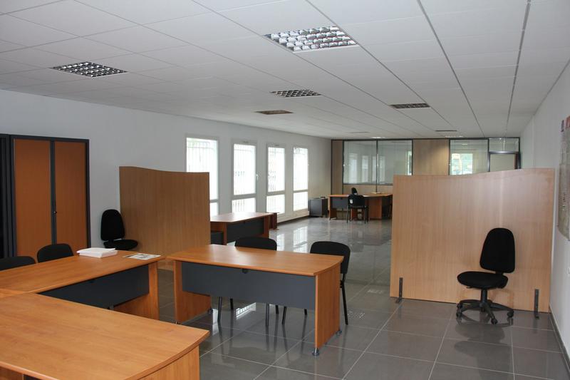 Bureau - 152 m² - 3 pièces