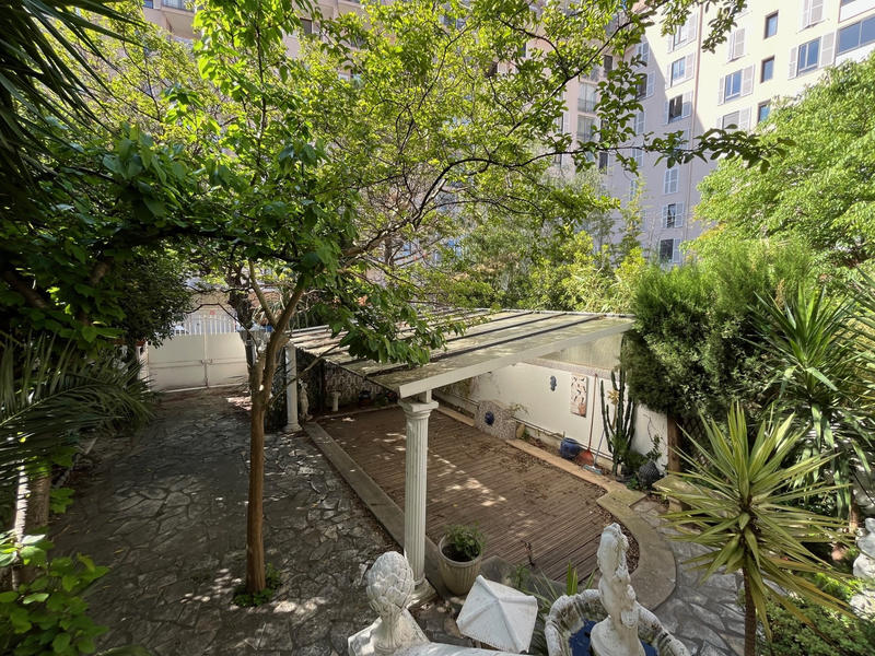 Maison - 145 m² - 5 pièces