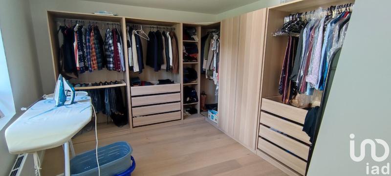 Maison - 267 m² - 8 pièces