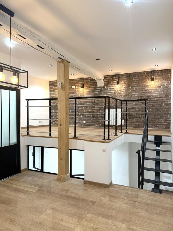 Loft - 40 m² - 2 pièces
