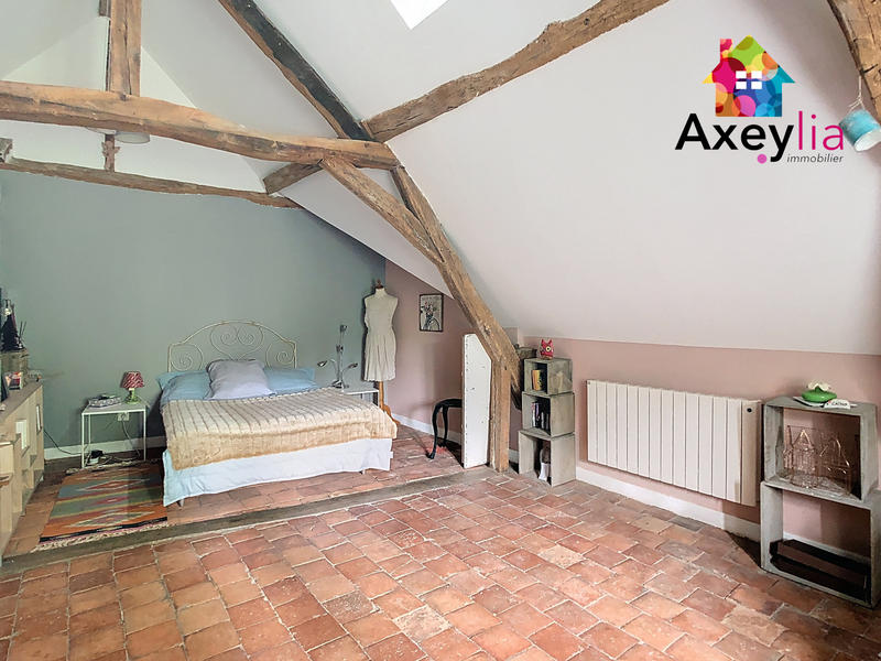 Maison - 200 m² - 7 pièces