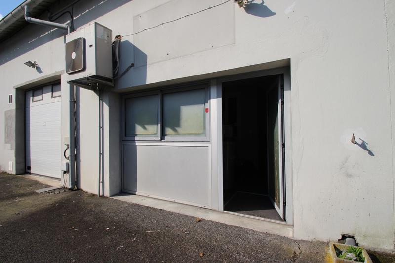 Local commercial - 90 m²