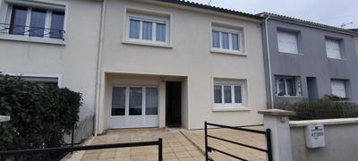 Maison de ville - 75 m² - 4 pièces