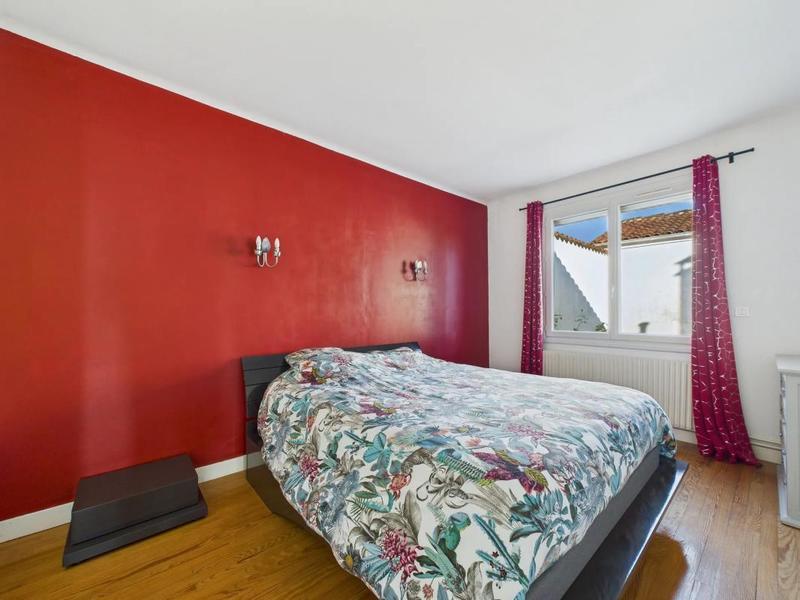 Maison - 95 m² - 3 pièces