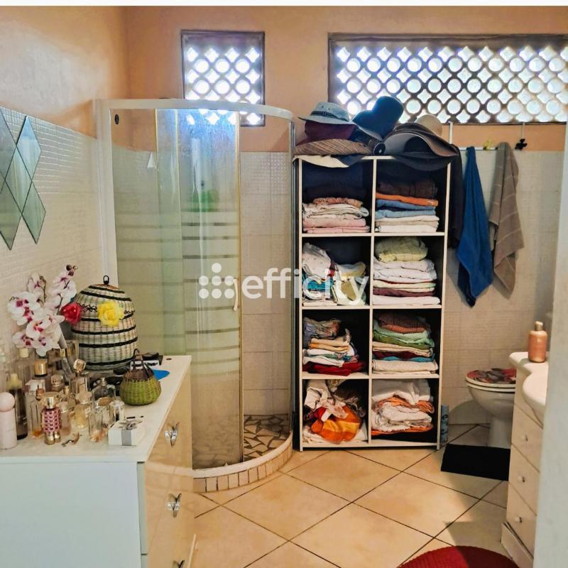 Maison - 168 m² - 7 pièces