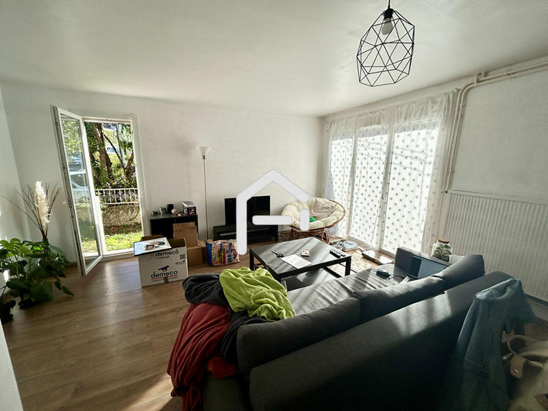 Maison - 93 m² - 4 pièces