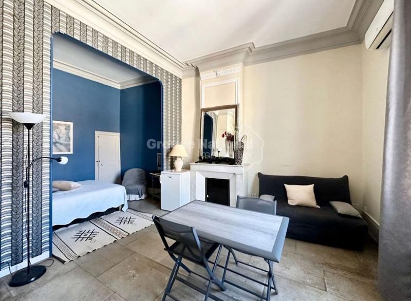 Maison bourgeoise - 320 m² - 12 pièces