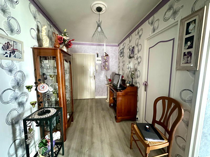 Appartement - 86 m² - 4 pièces