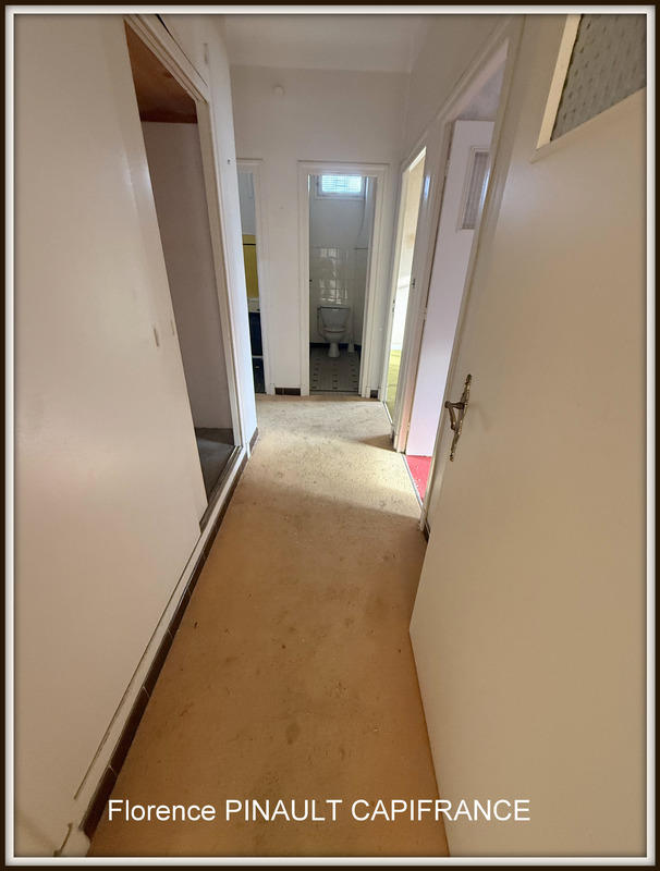 Maison - 176 m² - 8 pièces