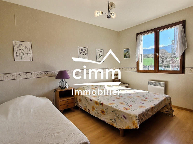 Maison - 96 m² - 4 pièces