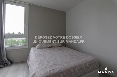Chambre - 14 m² - 5 pièces