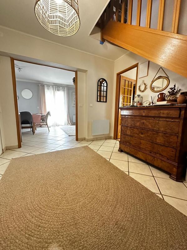 Maison traditionnelle - 131 m² - 5 pièces