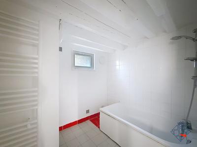 Maison - 91 m² - 4 pièces