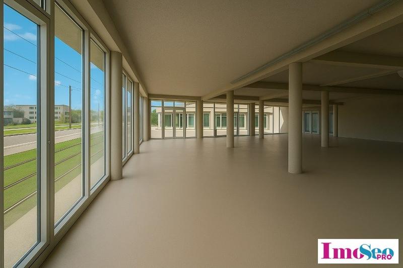 Local commercial - 326 m²