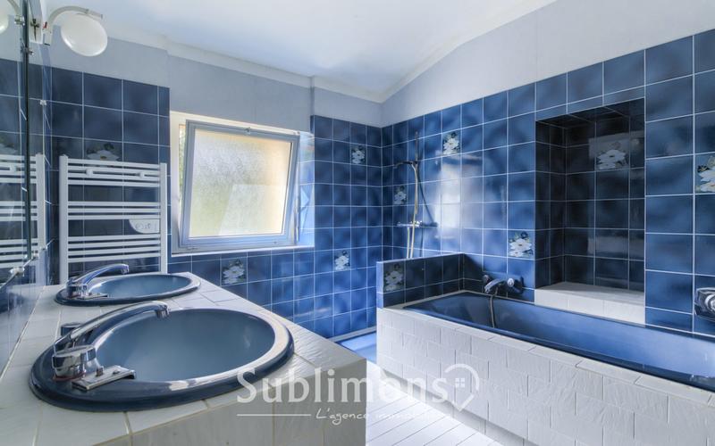 Maison - 146 m² - 5 pièces