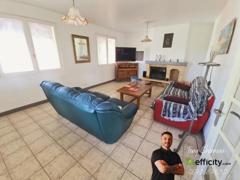 Maison - 260 m² - 5 pièces