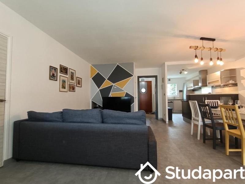 Chambre - 12 m² - 1 pièce