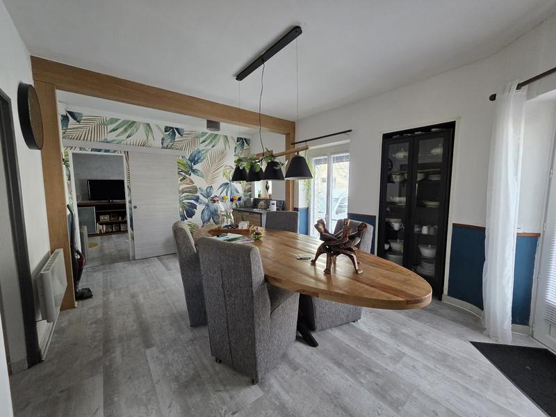 Maison - 188 m² - 7 pièces