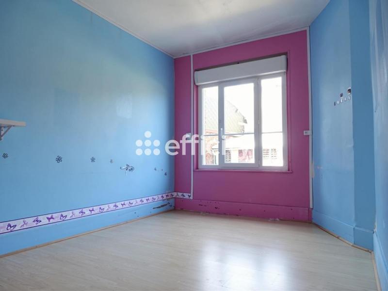 Maison - 209 m² - 10 pièces