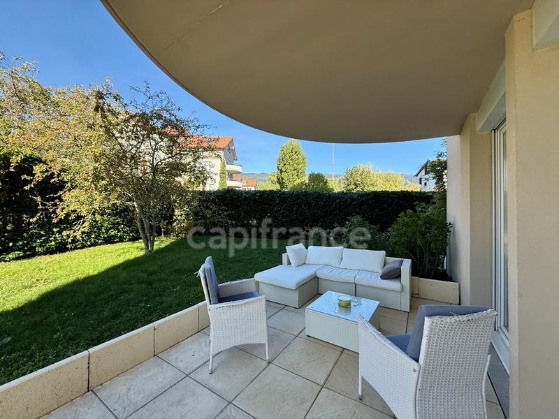 Appartement - 91 m² - 3 pièces