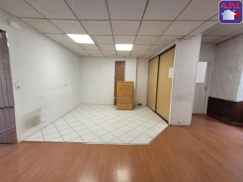 Local d'activités - 61 m² - 2 pièces