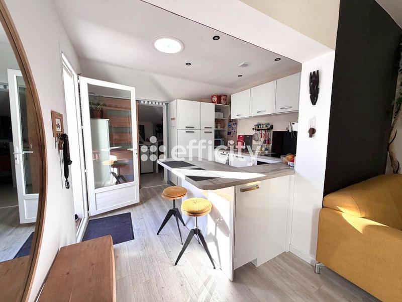 Maison - 83 m² - 3 pièces