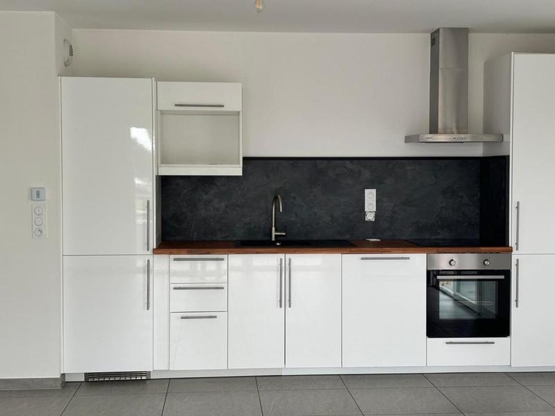 Appartement - 96 m² - 4 pièces